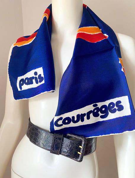 70S COURREGES 
PARIS