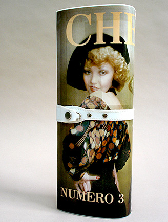 70S MAGAZINE CLUTCH CHERIE