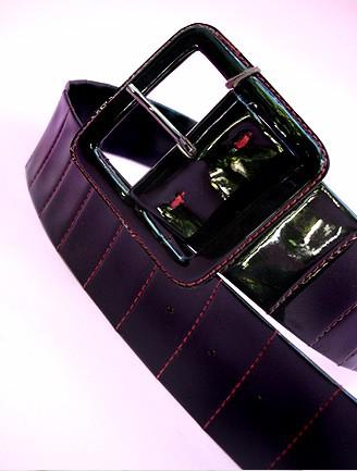 70S YSL BLACK PATENT LEATHER BELT