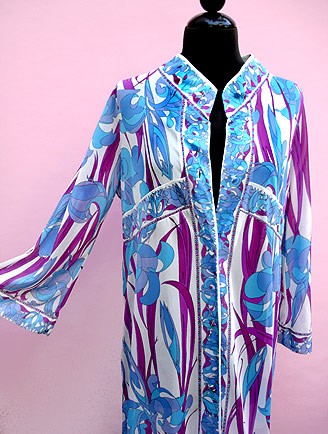 60S EMILIO PUCCI IRIS IN VIOLET  & BLUES ROBE