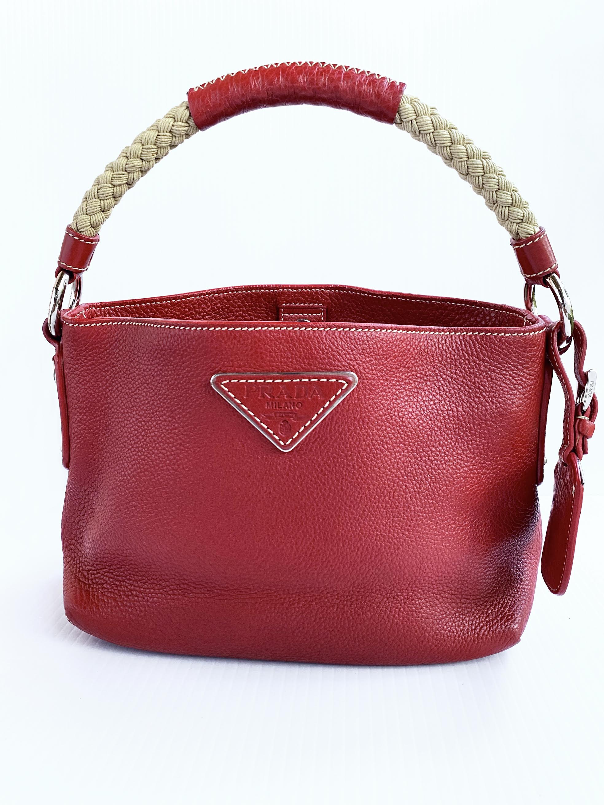 PRADA PERFECTION   ROSSO
