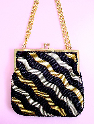 70S BLACK & GOLD  BEADED PURSE