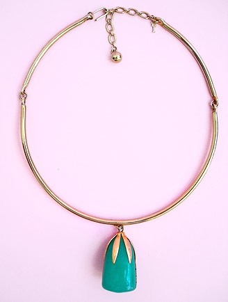 70S TRIFARI GREEN TEAR DROP CHOKER