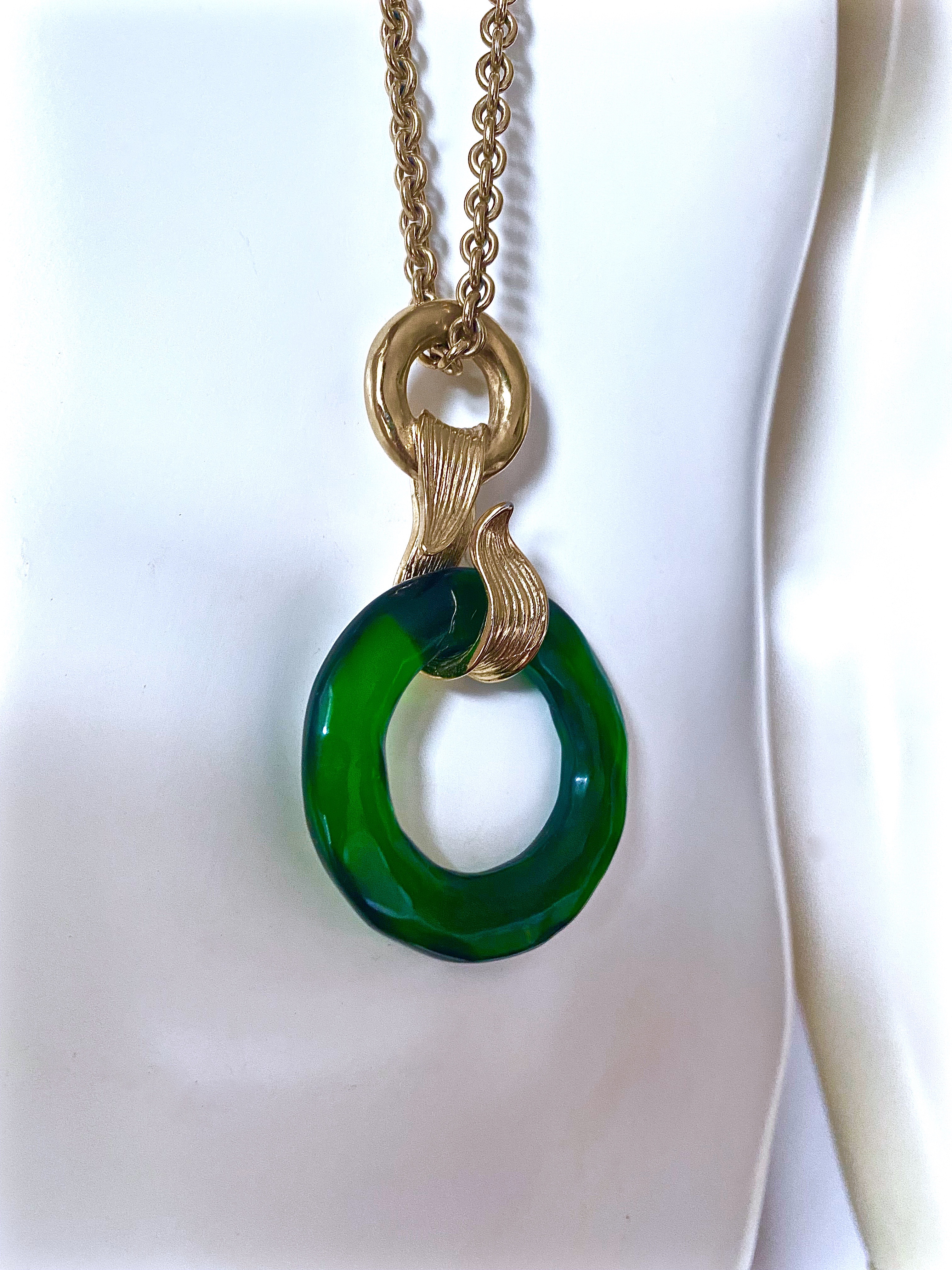 80’S GIVENCHY
GREEN ENVY