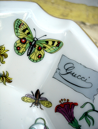 70S GUCCI/V. ACCORNERO/LIMOGES ASHTRAY FLORA IN THE SNOW