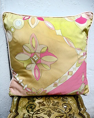 70S EMILIO PUCCI SILK PILLOW